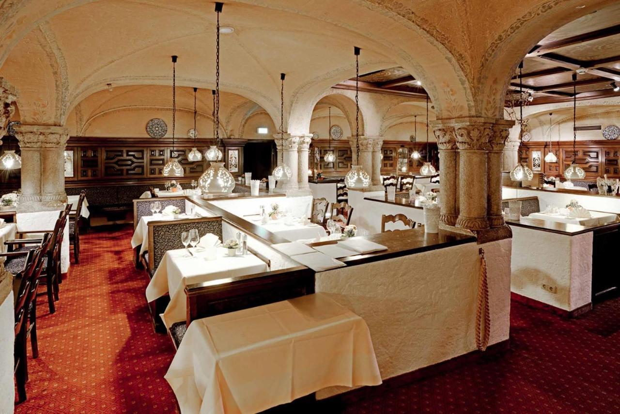 Plaza Kongresshotel Europe Stuttgart Exterior photo