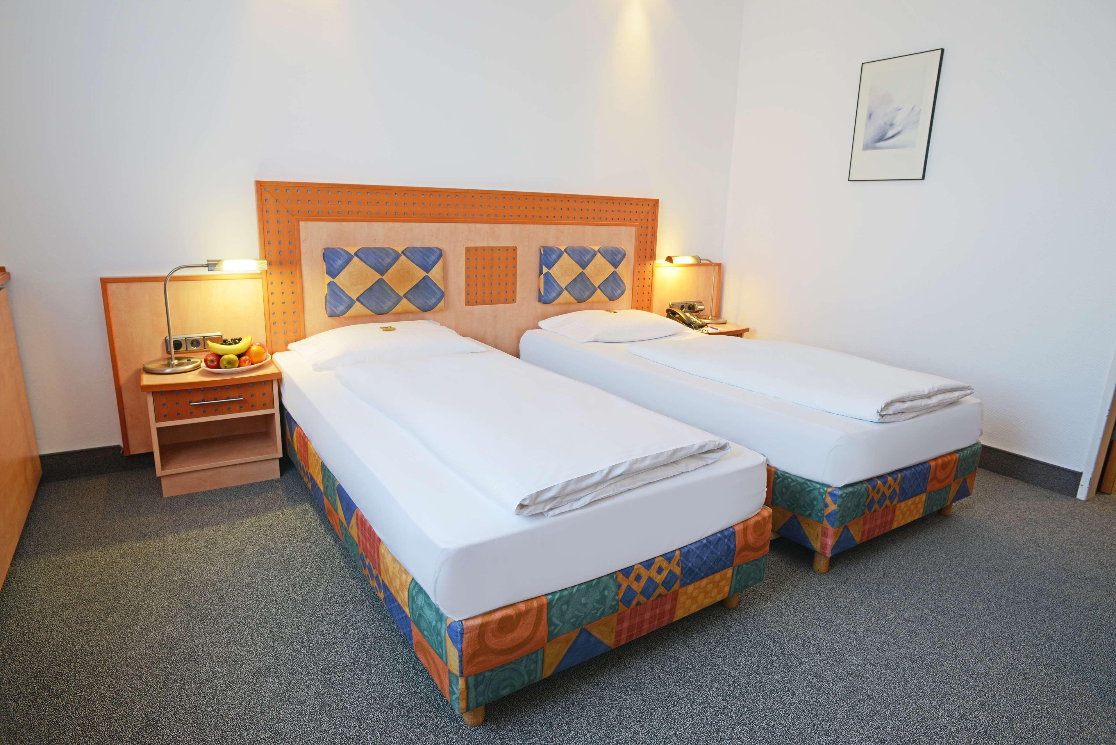 Plaza Kongresshotel Europe Stuttgart Exterior photo