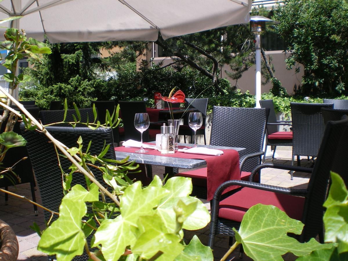 Plaza Kongresshotel Europe Stuttgart Exterior photo